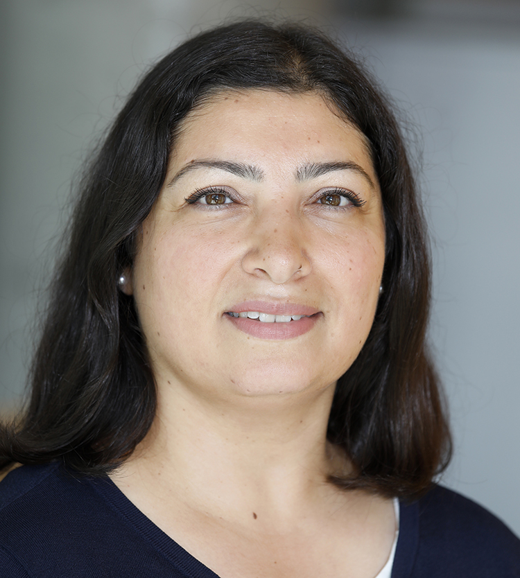 Emel Atak-Yüzüak